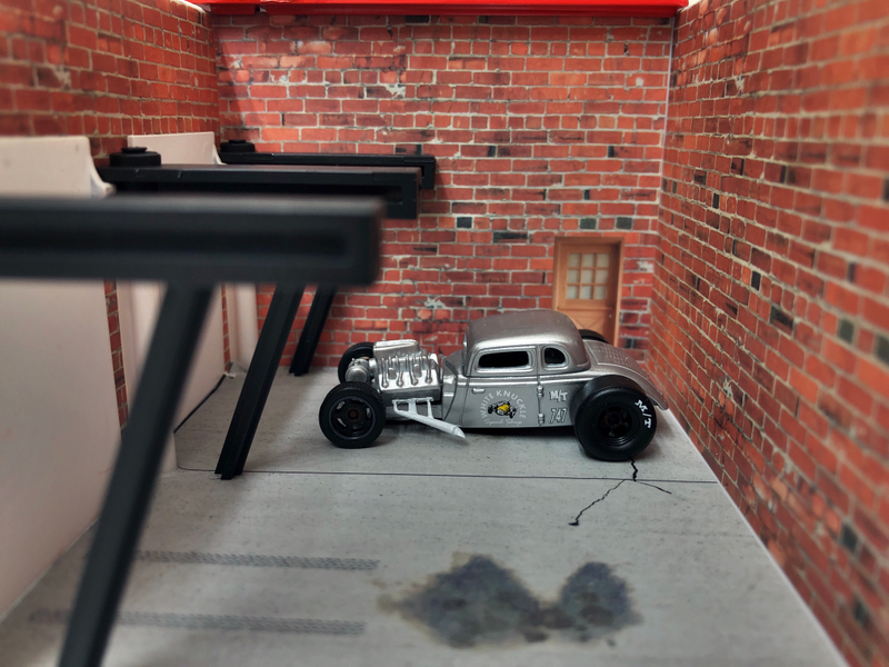 Illustration for article titled Custom raffle wins, plus some RWB love